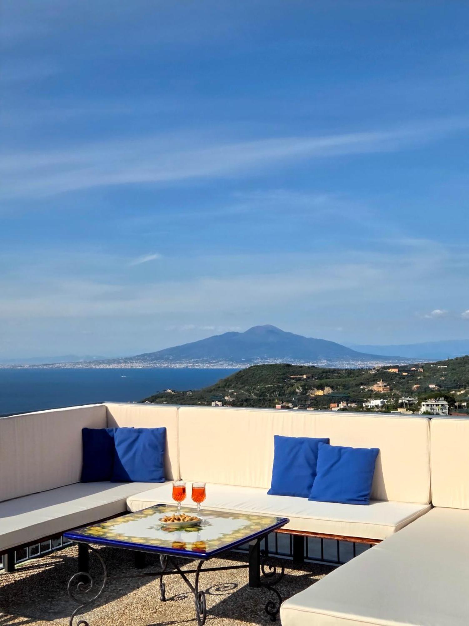הוילה מסה לוברנסה Sun & Relax, Relaxing Location With Seaview מראה חיצוני תמונה