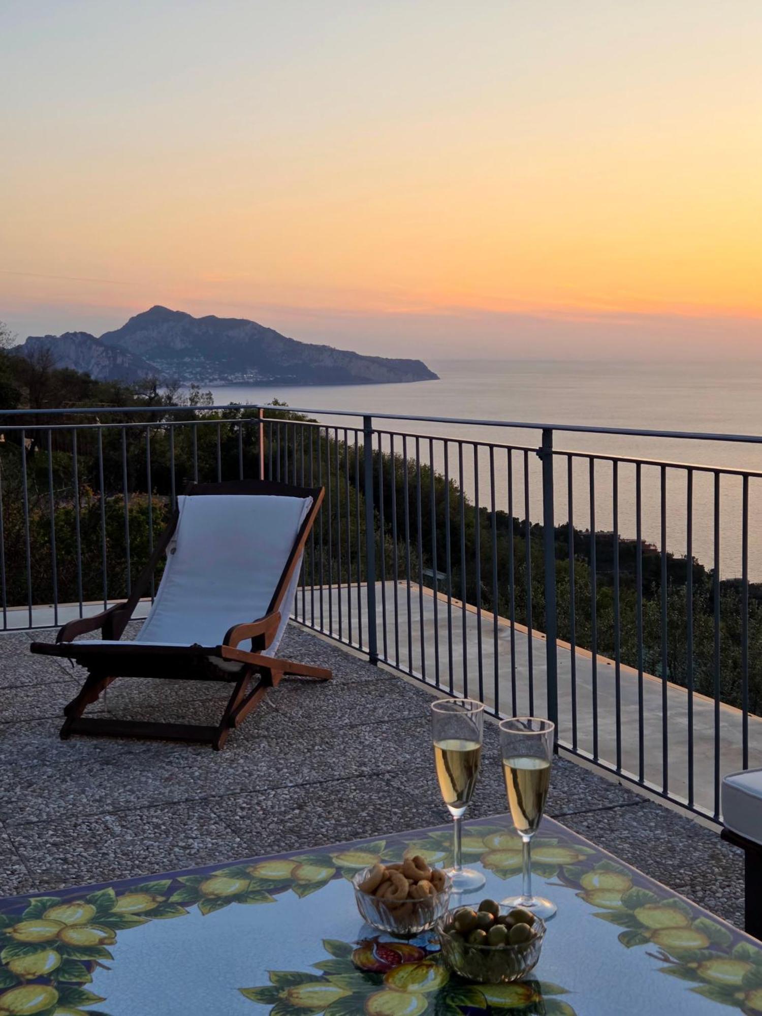 הוילה מסה לוברנסה Sun & Relax, Relaxing Location With Seaview מראה חיצוני תמונה